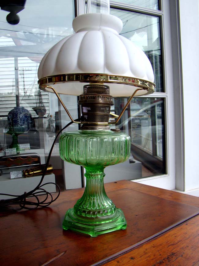 A wonderful late 19th century green glass oil lamp made by the Alladin Lamp Co., of Chicago circa 1885 — image 2